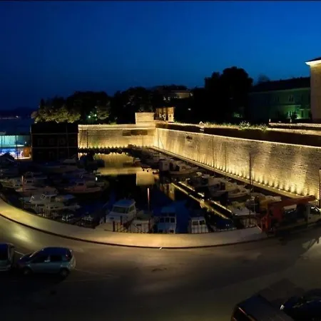 Milaroza Διαμέρισμα *