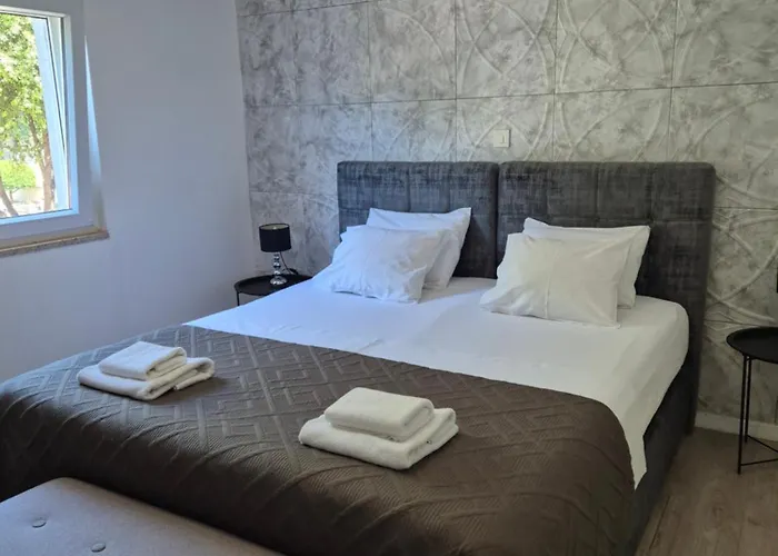 Milaroza Apartmán *