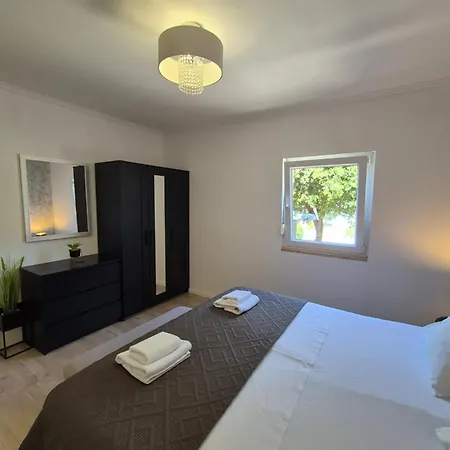 Apartment Milaroza *