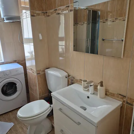 Apartment Milaroza