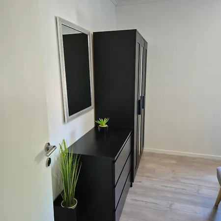 Apartment Milaroza *