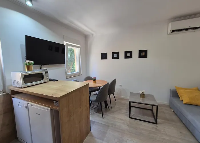 Milaroza * Ζαντάρ